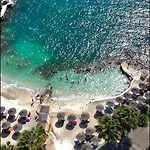 Xhibo Sarande