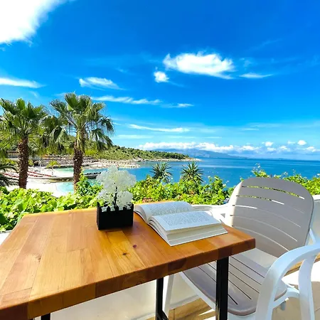 Apartament Xhibo Saranda