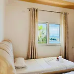 Apartament Xhibo Saranda