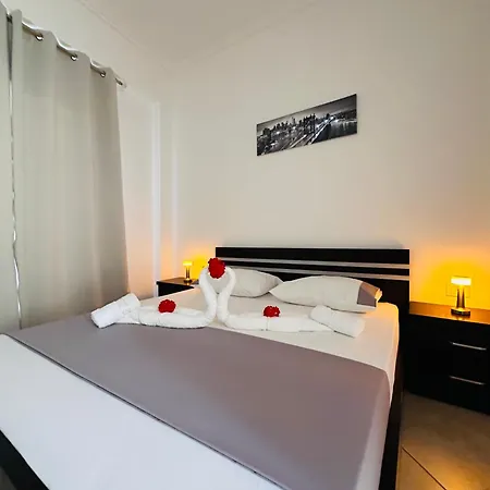 Xhibo Apartment Sarande
