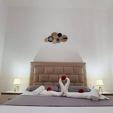 Xhibo * Σαράντα