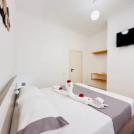 Apartment Xhibo