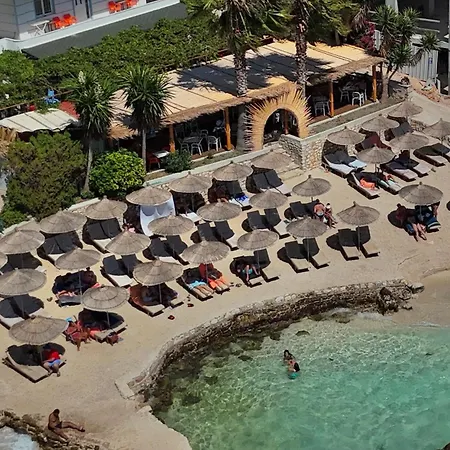 Xhibo * Saranda